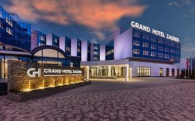 Hotel Holiday